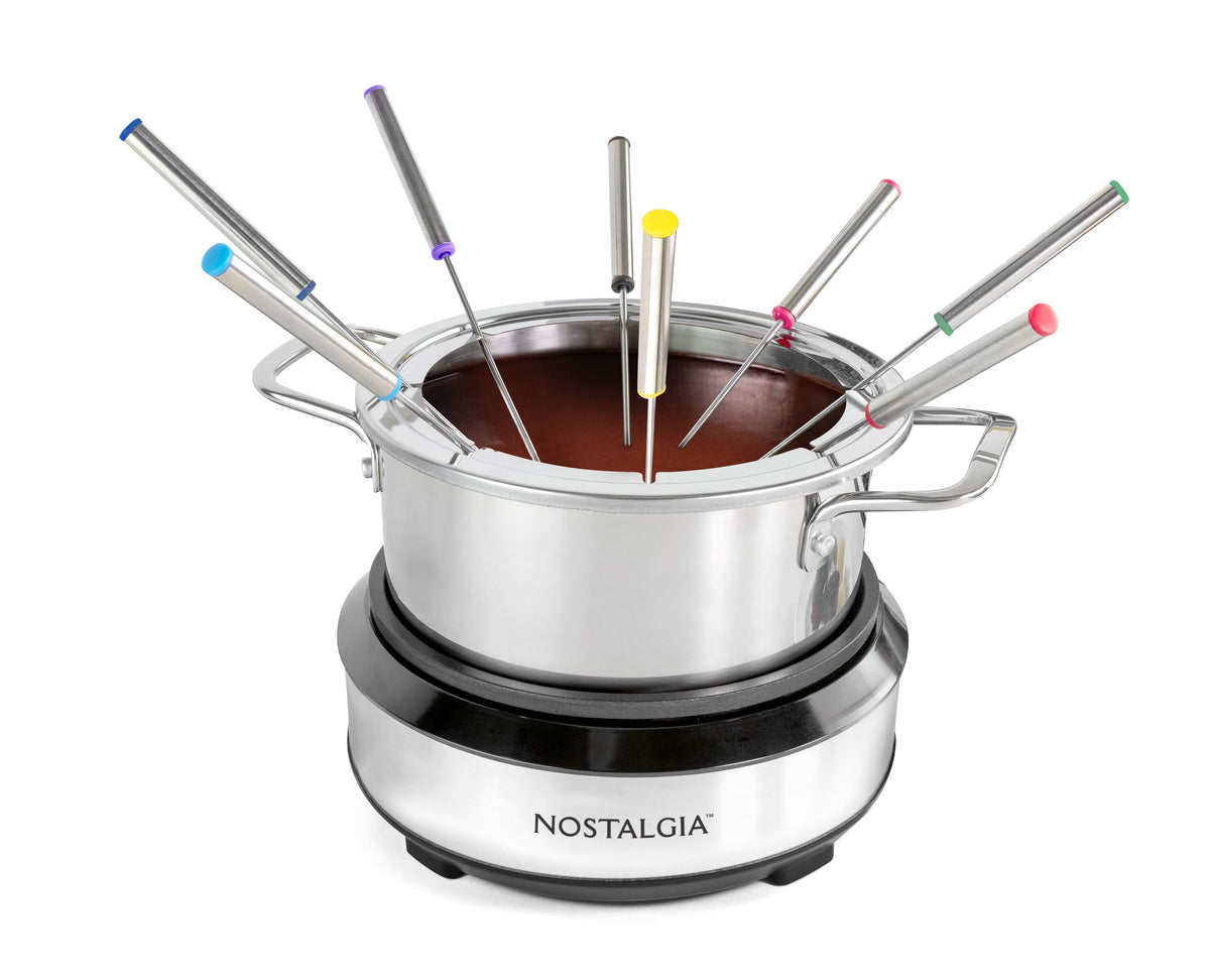 Nostalgia - 8-Cup Fondue Dipping Pot - Silver