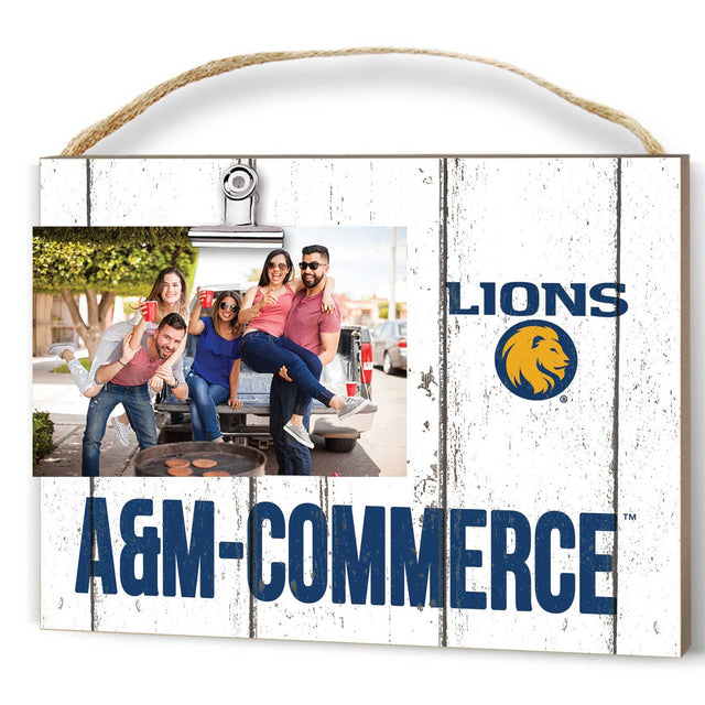 LIONS  
A&M-COMMERCE
