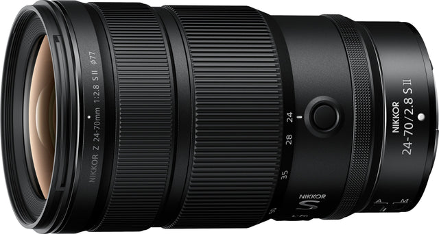 NIKKOR Z 24-70mm 1:2.8 S II  
24-70/2.8  
NIKKOR  
S  
A  
M