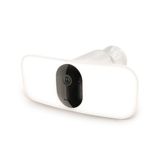 Front. Arlo - Pro 3 Wireless Floodlight Security Camera 2K HDR - 2000-3000 Lumens, Rechargeable Battery, 1-Cam - White.