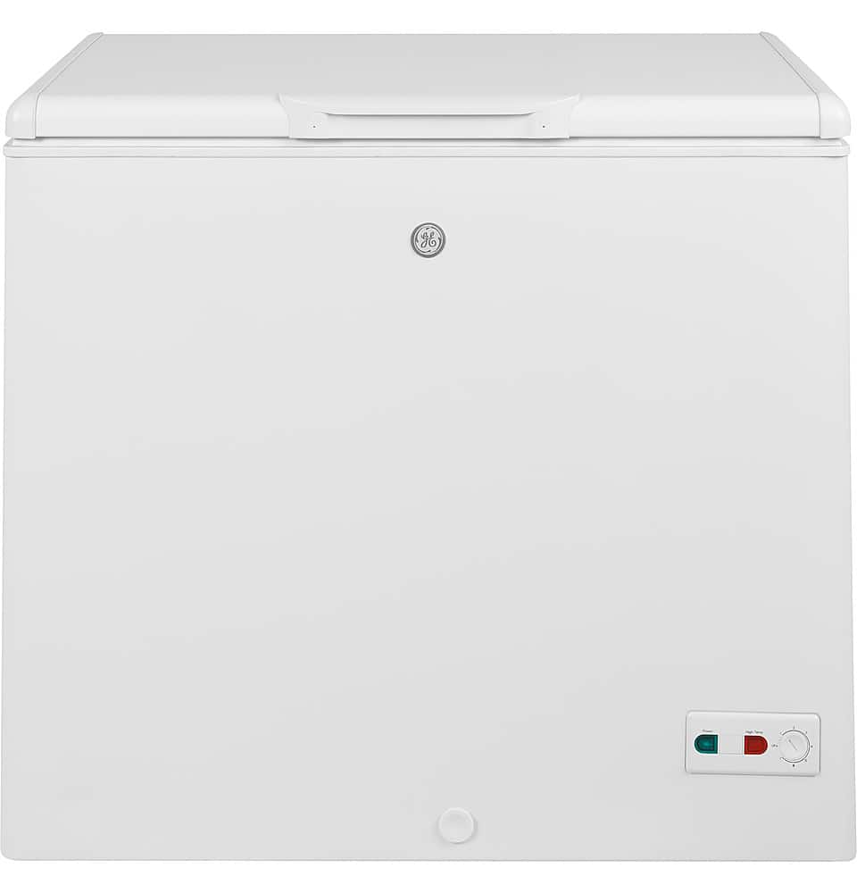 GE - 8.8 Cu. Ft. Chest Freezer with Manual Defrost - White