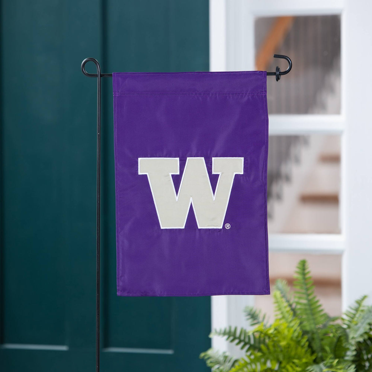 Evergreen Enterprises - Washington Huskies 12.5" x 18" Double-Sided Garden Flag - Multicolor