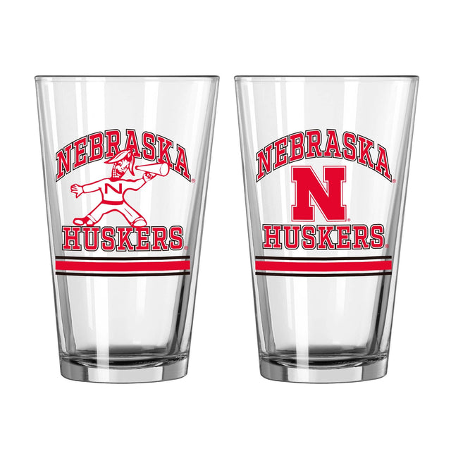 NEBRASKA  
HUSKERS  

NEBRASKA  
N  
HUSKERS
