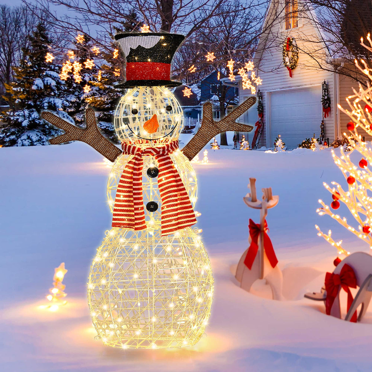 Costway - Pre-Lit Standing Snowman Artificial Christmas Decoration with 80 LED Lights - Gold