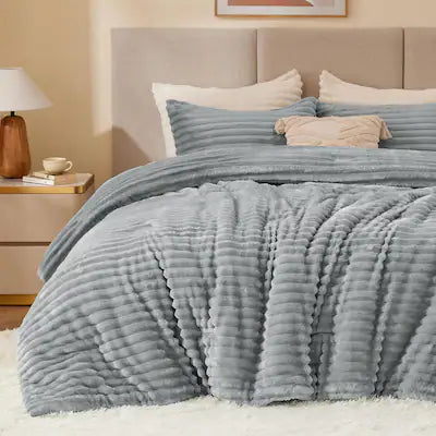 Dazzed Corner - Fleece Queen Comforter Set -Super Soft & Warm Fluffy Bedding