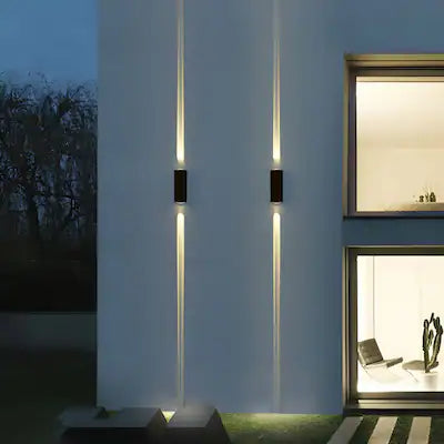 Favorite Garden - LED Waterproof Outdoor Beam Wall Light