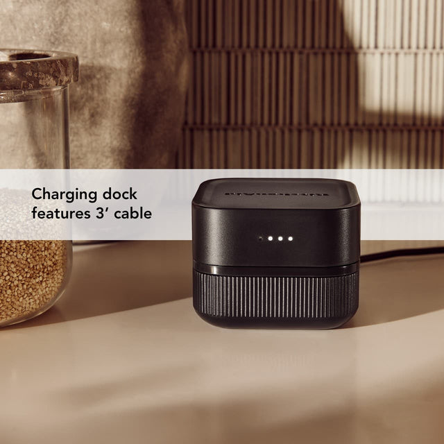 Charging dock features 3' cable