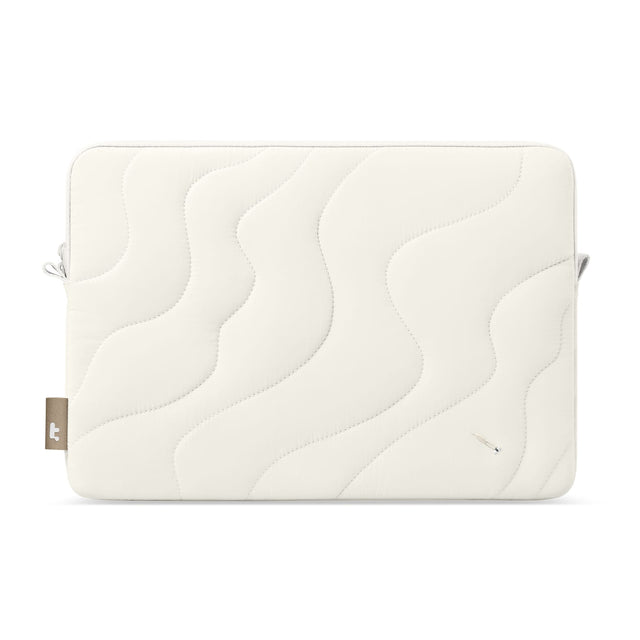 Front. tomtoc - Terra-A27 Puff Recycled Laptop Sleeve for 15-inch MacBook Air M4/A3241 2025, M3/A3114 2024, M2/A2941, Quilted Design - Snowberg.