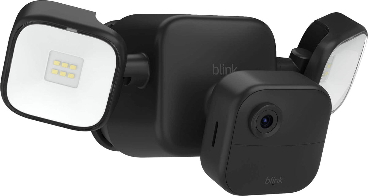 Blink - Outdoor 4 Floodlight Camera — Wireless smart security camera, 700 lumens, two-year battery, Sync Module Core incl - Black